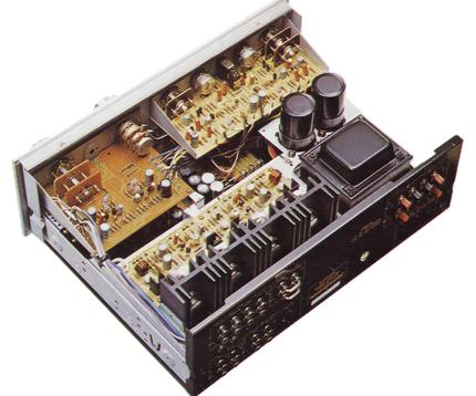 Bán amply Pioneer 8800