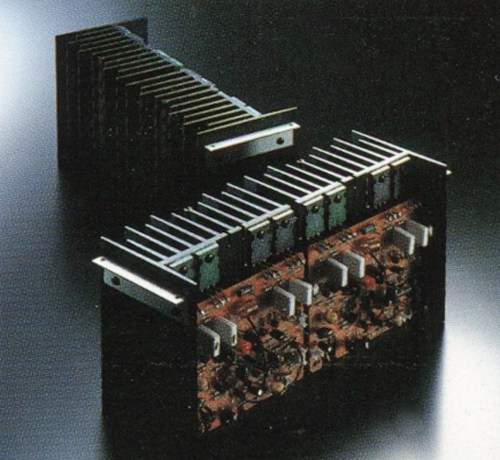dbx BX-3 パワーアンプ DBX BX-3の仕様