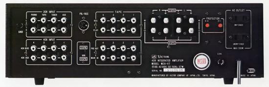 VICTOR ビクター 4チャンネルアンプ MCA-V7